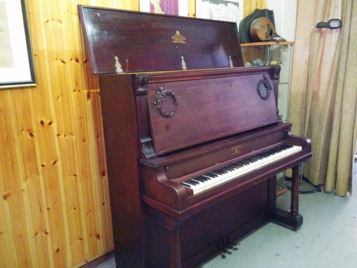 datazione vecchi pianoforti